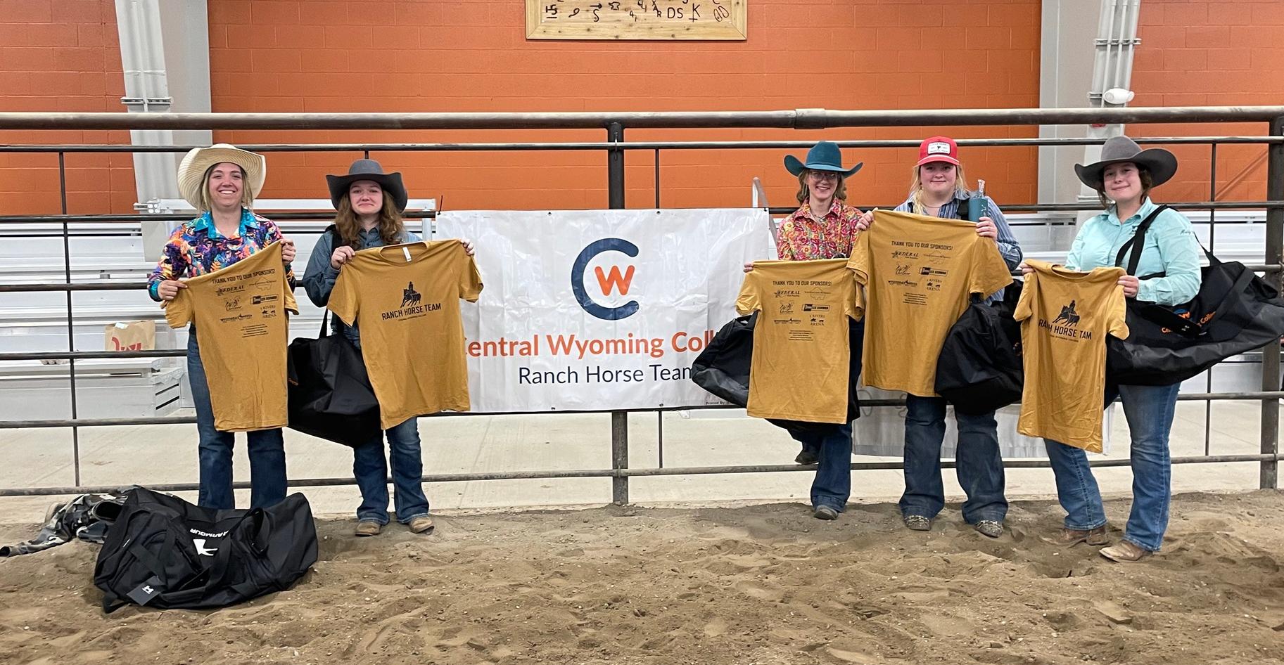 CWC Ranch Horse Team Ends Their Season at CSSHA Versatility Show