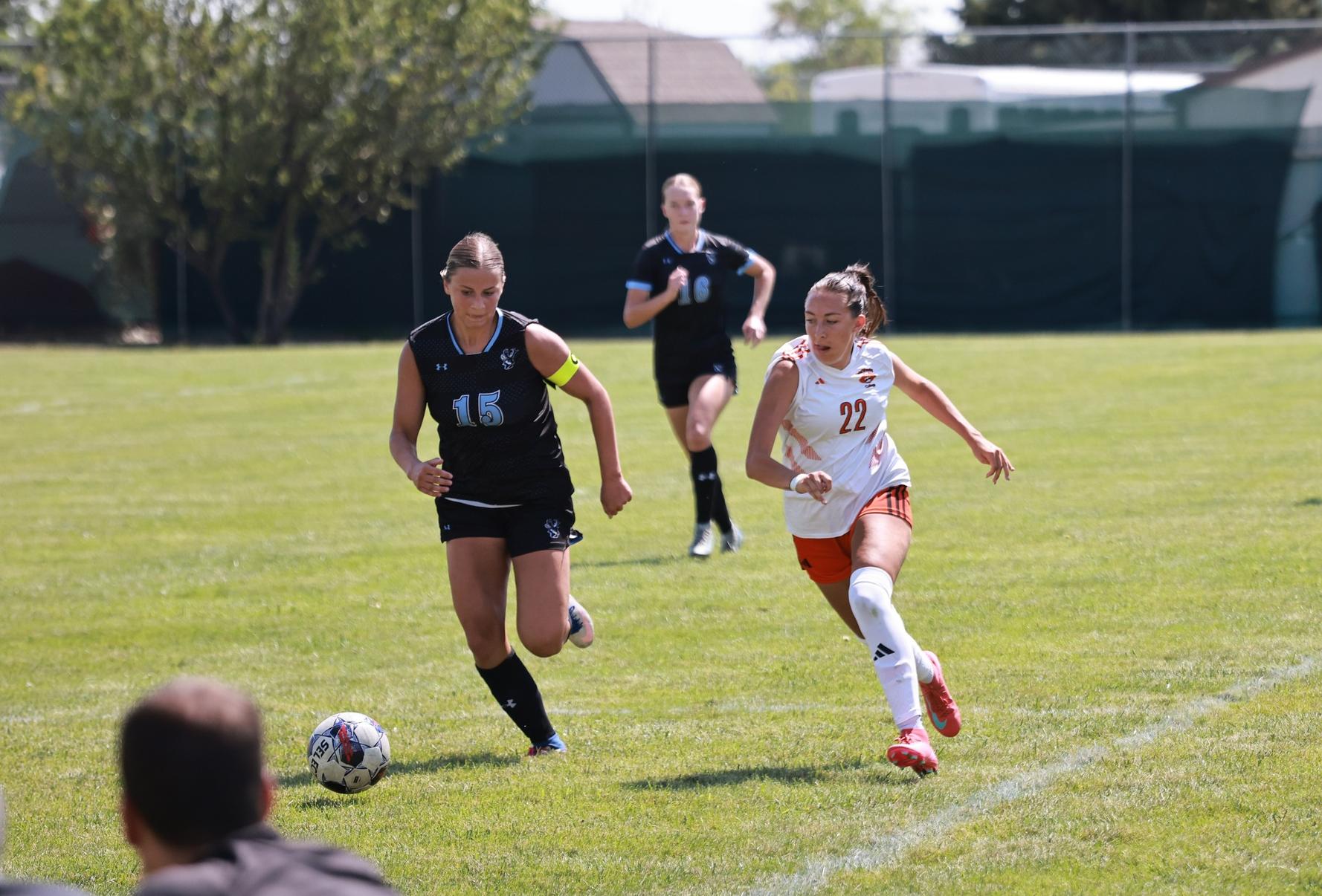 Women's Soccer Secures Two Crucial Victories in Conference Soccer Matches