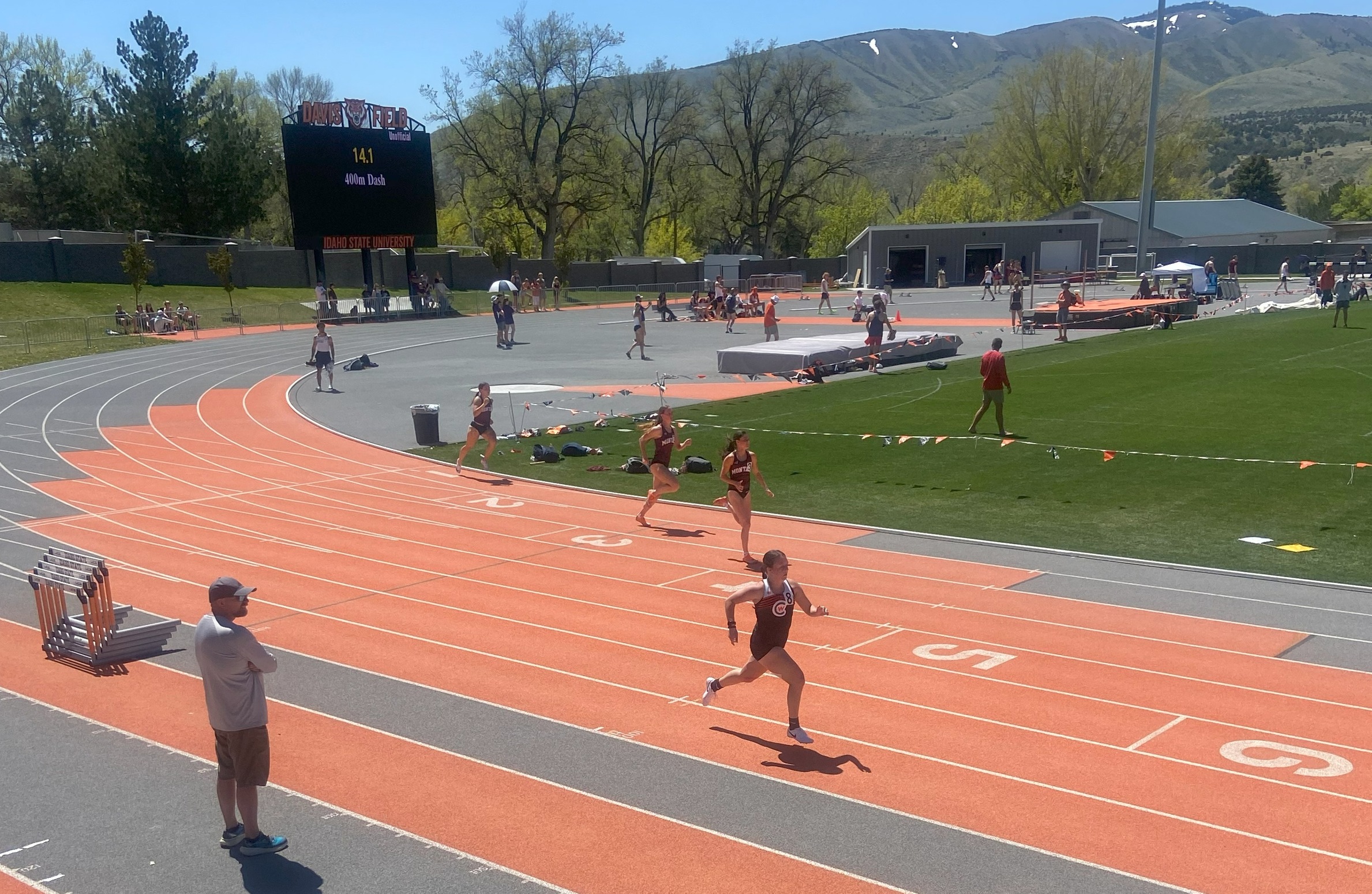 Central Wyoming College Track Team Competes at Bengal Invite