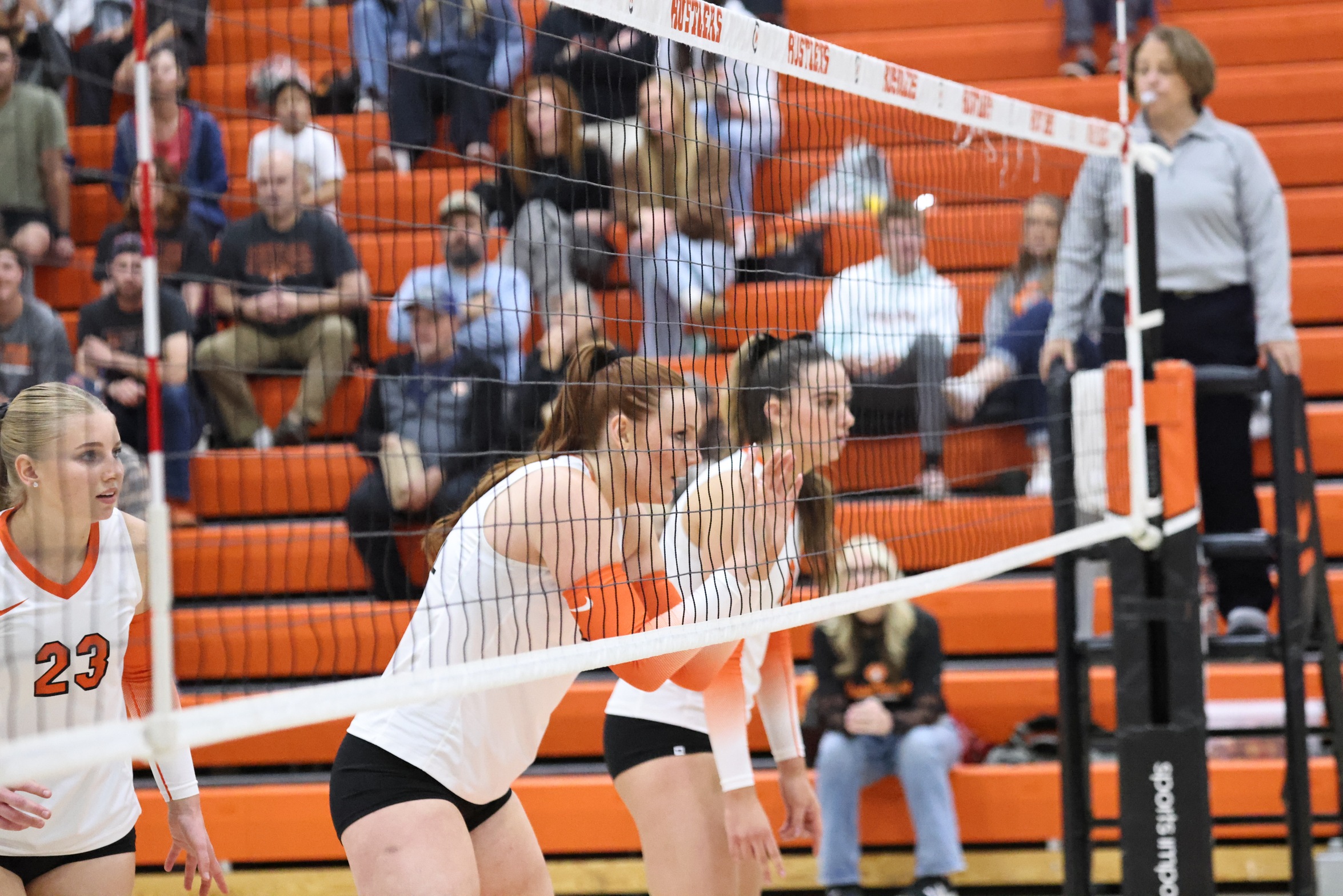 VB 11/1 vs Western Wyoming